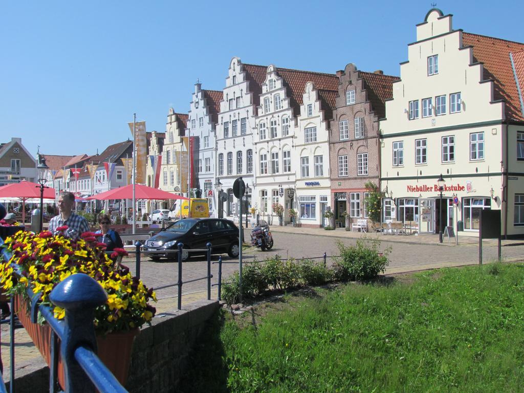 Apartments Im Froschhaus Mit Fruehstueckskuechen Фридрихщат Екстериор снимка