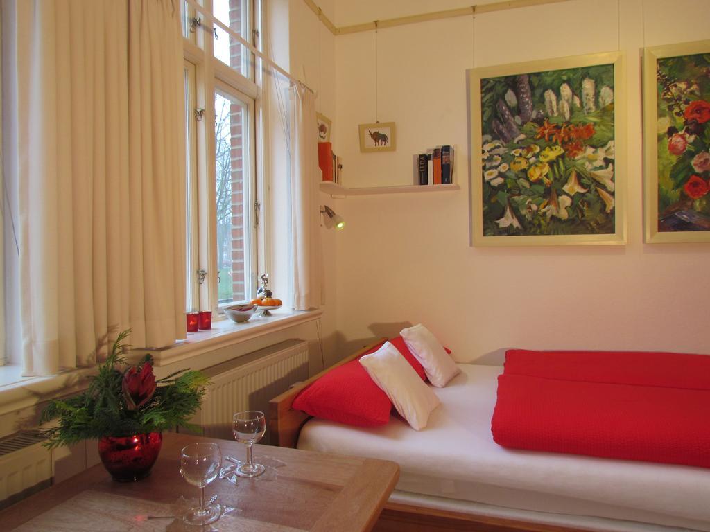 Apartments Im Froschhaus Mit Fruehstueckskuechen Фридрихщат Стая снимка